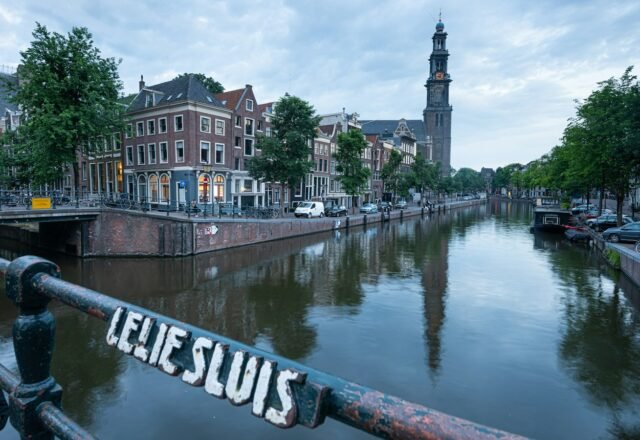 Anne Frank House Tickets 2026: Prices, Release Day & Sold-Out Tips
