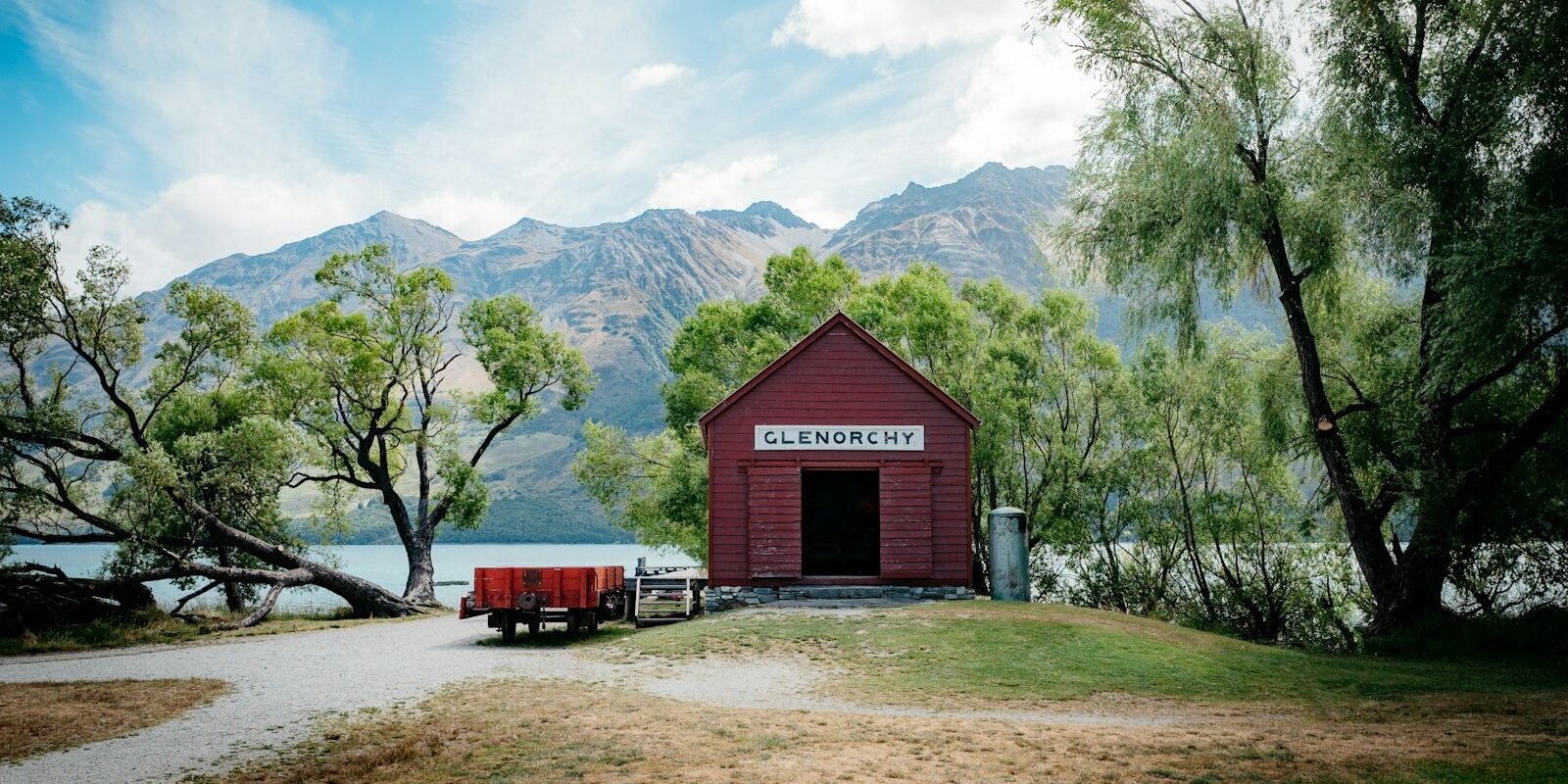 Red shed on the Glenorchy waterfront, New Zealand