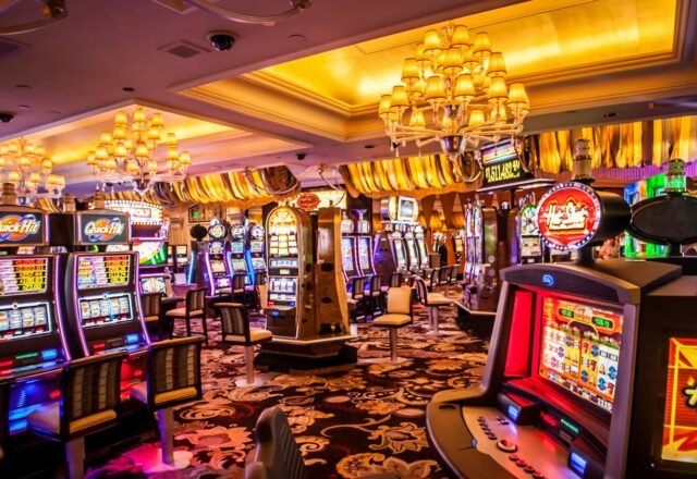 Las Vegas Resort Fees 2026 & 10 Ways to Save Money