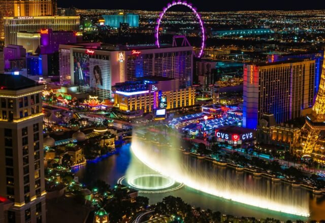 Las Vegas Travel Guide 2026: Strip, Shows, Fees & Tips