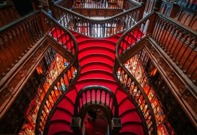 Livraria Lello tickets: prices, times and how to skip the line (2026)