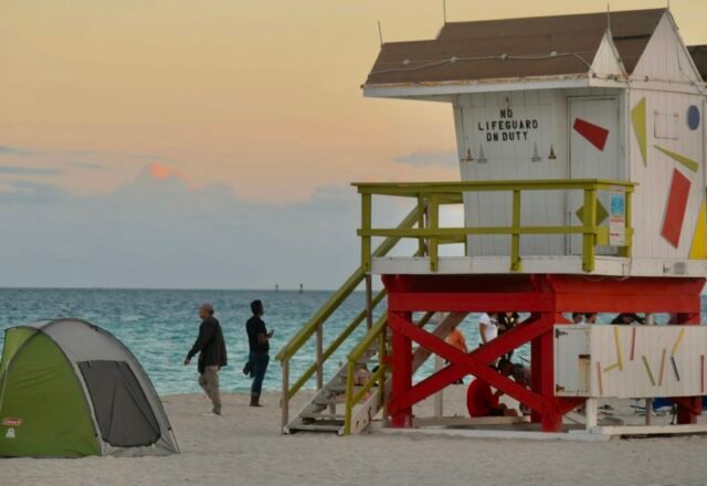Best Time to Visit Miami: Weather, Hurricanes & Prices (2026–27)
