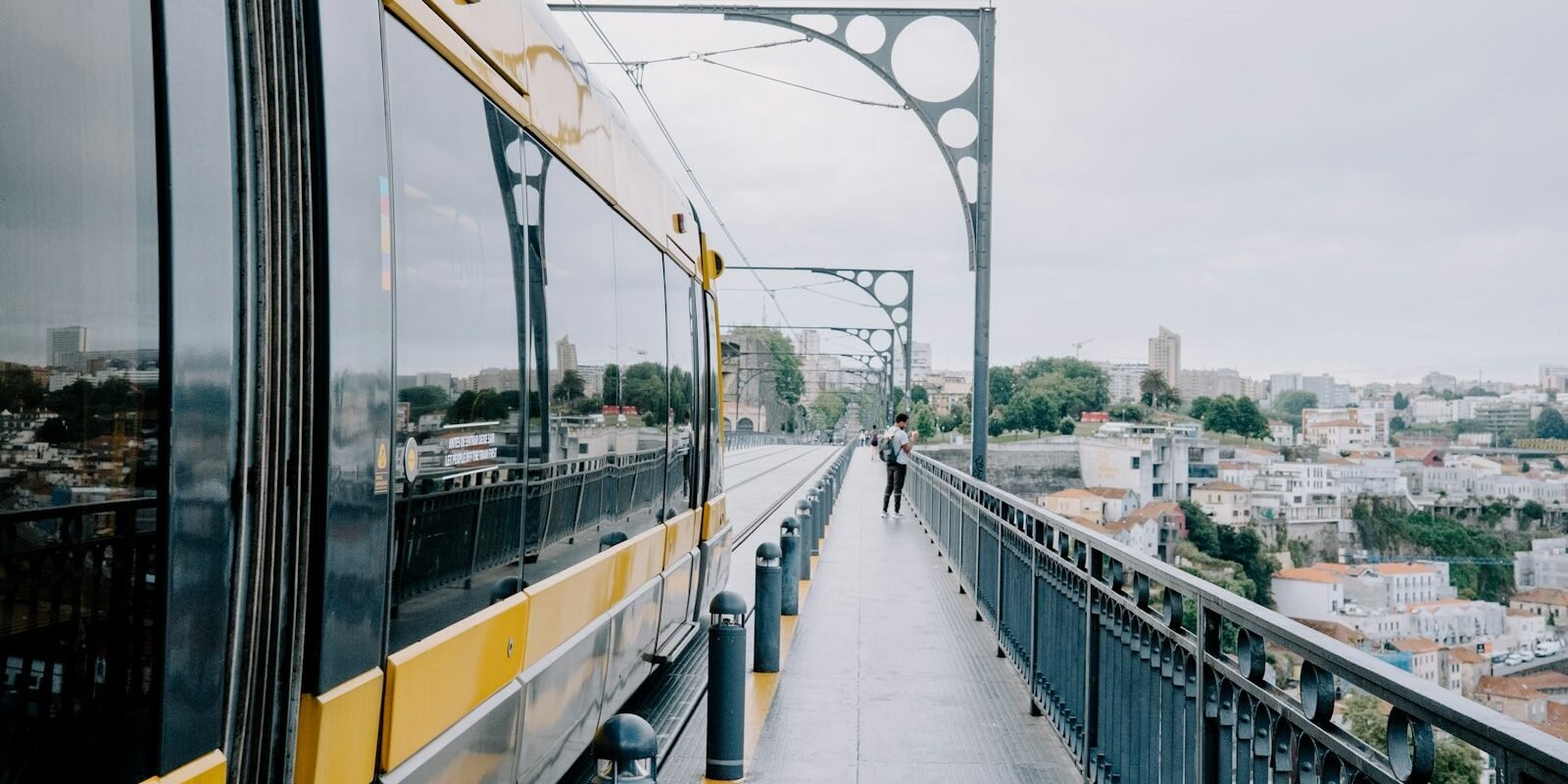Porto metro crossing the Dom Luís I bridge