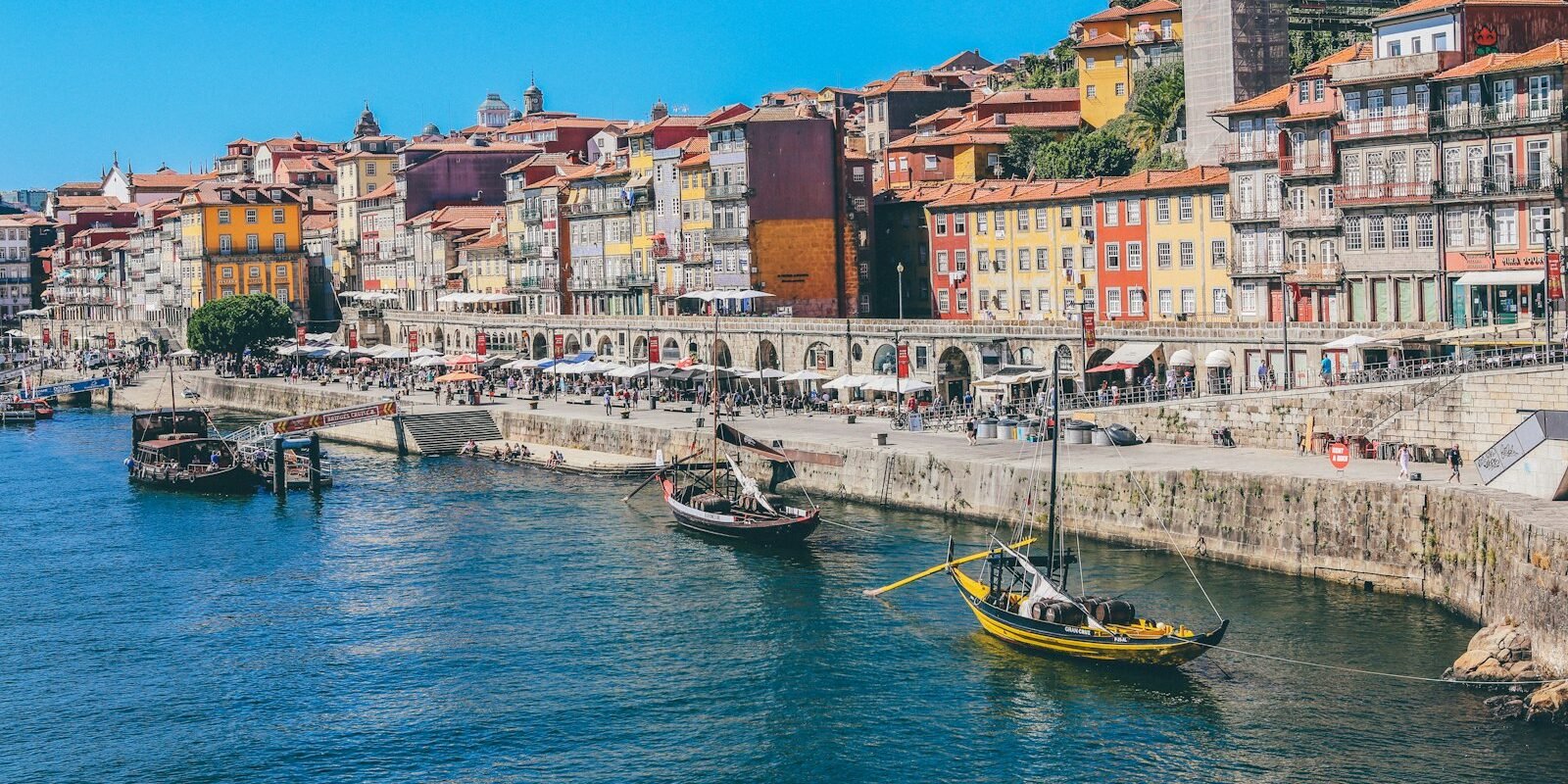 Colourful Ribeira houses on the Douro River in Porto