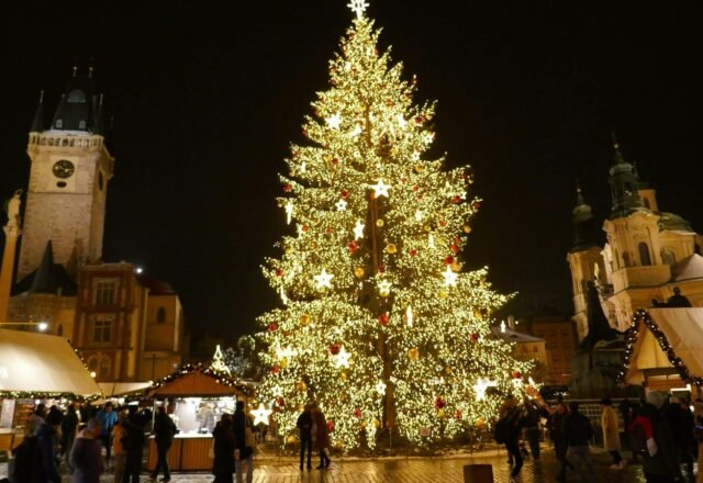Best Time to Visit Prague: Month-by-Month Guide (2026–27)