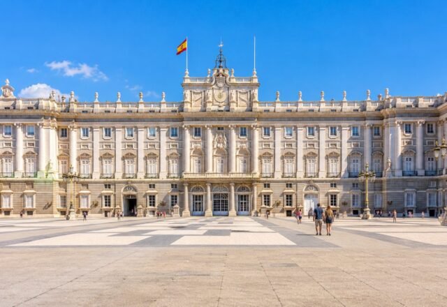 Royal Palace of Madrid Tickets 2026: Prices, Hours & Free Entry